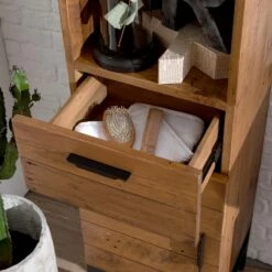 Colonne De Salle De Bain GRASBY 18 Colonne De Salle De Bain GRASBY -HOME24 Ventes 1000147155 190814 13244400026 DETAILS P000000001000147155