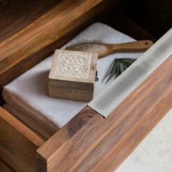 Meuble Avec Vasque TRANGLE 2 Tiroirs 31 Meuble Avec Vasque TRANGLE 2 Tiroirs -HOME24 Ventes 1000292025 230223 023 MOOD DETAILS P000000001000292025 mood