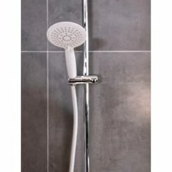 Wenko Pommeau De Douche Young Line -HOME24 Ventes 1000352544 220519 021 MOOD DETAILS P000000001000352544 mood