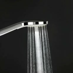 Wenko Pommeau De Douche Powerboost I -HOME24 Ventes 1000352562 220519 021 MOOD DETAILS P000000001000352562 mood