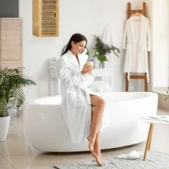 Armoire De Salle De Bain Bambou -HOME24 Ventes 1c75f7c6400e4372a12554af11005568