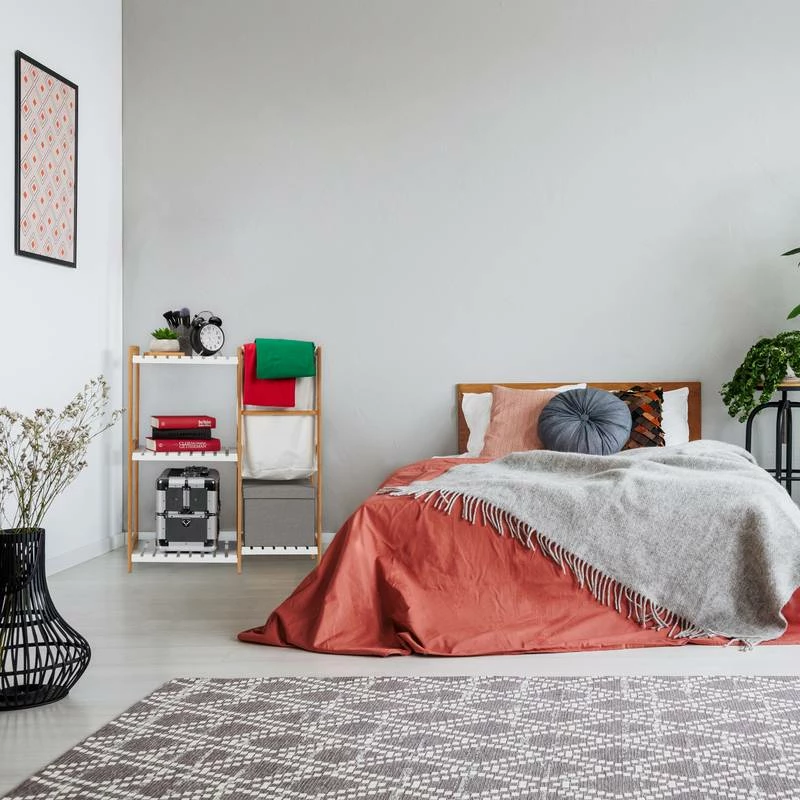 Étagère à 4 Niveaux Avec Panier à Linge 6 Étagère à 4 Niveaux Avec Panier à Linge – Image 4