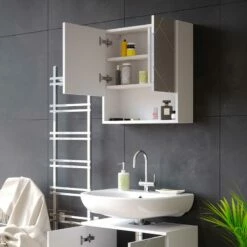 Armoire De Toilette Irma Blanc Brillant -HOME24 Ventes 9bb25c81035b4c6a823fa721cea824b6